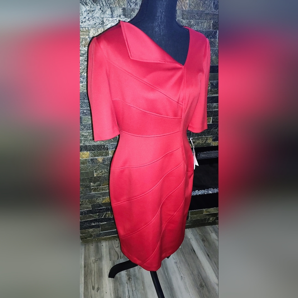 London Times Eegant Red Women's Dress Size 8 NWT